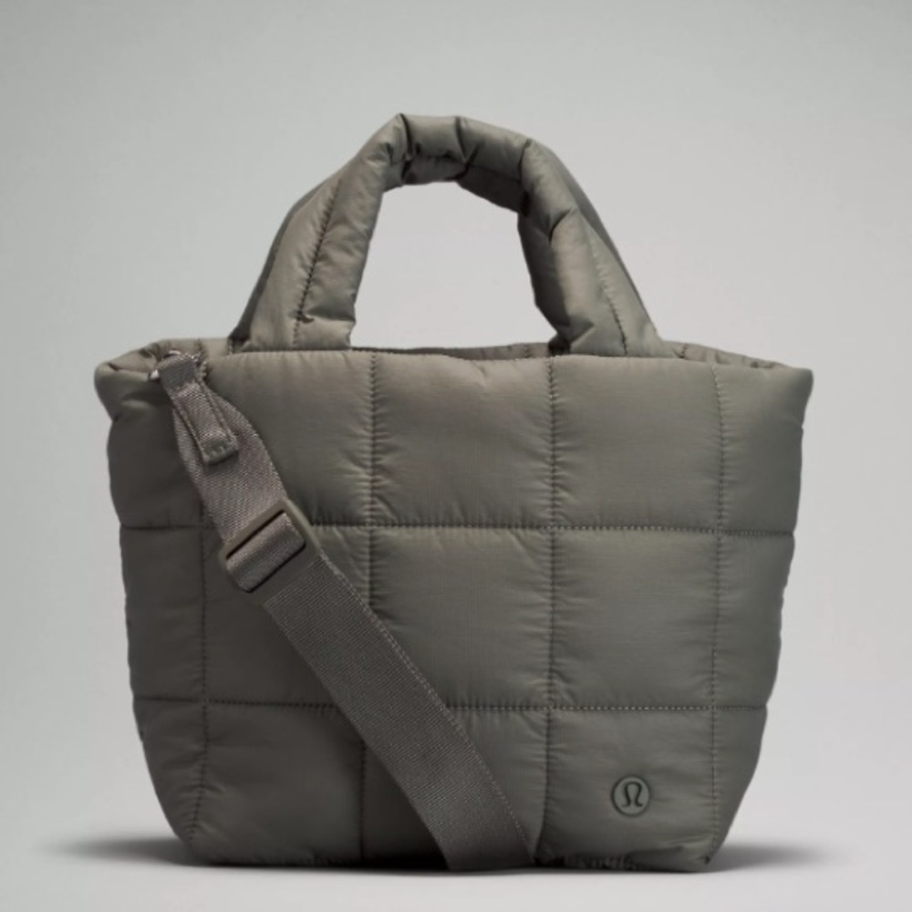NWT Lululemon Athletica Quilted Grid Crossbody Bag